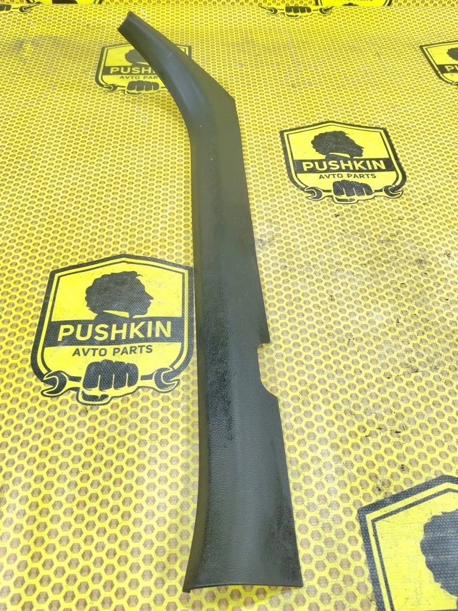 Накладка порога внутренняя Nissan Primera 2001—2008 769B5AV700 P12 QR20DE