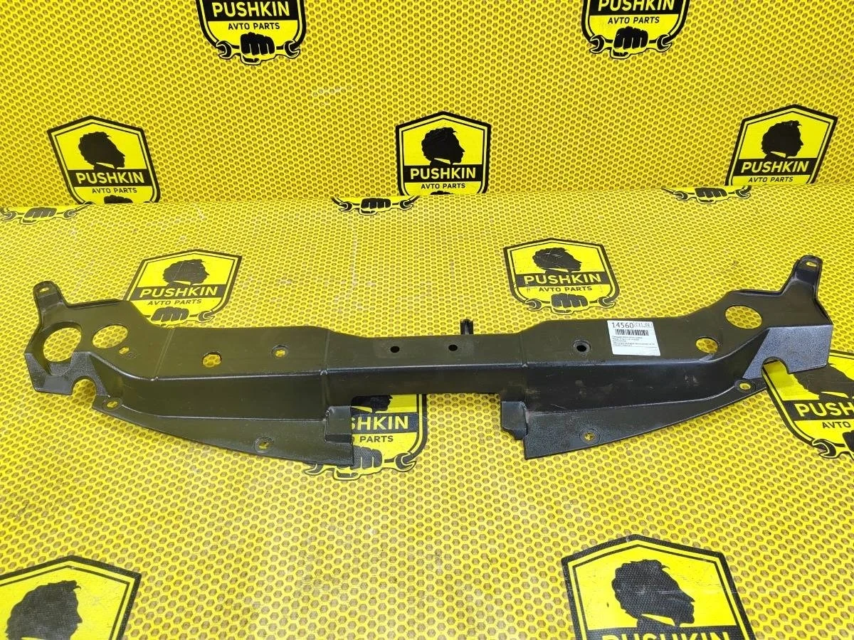 Накладка замка капота Nissan Tiida 62322EM30A C11 HR16DE