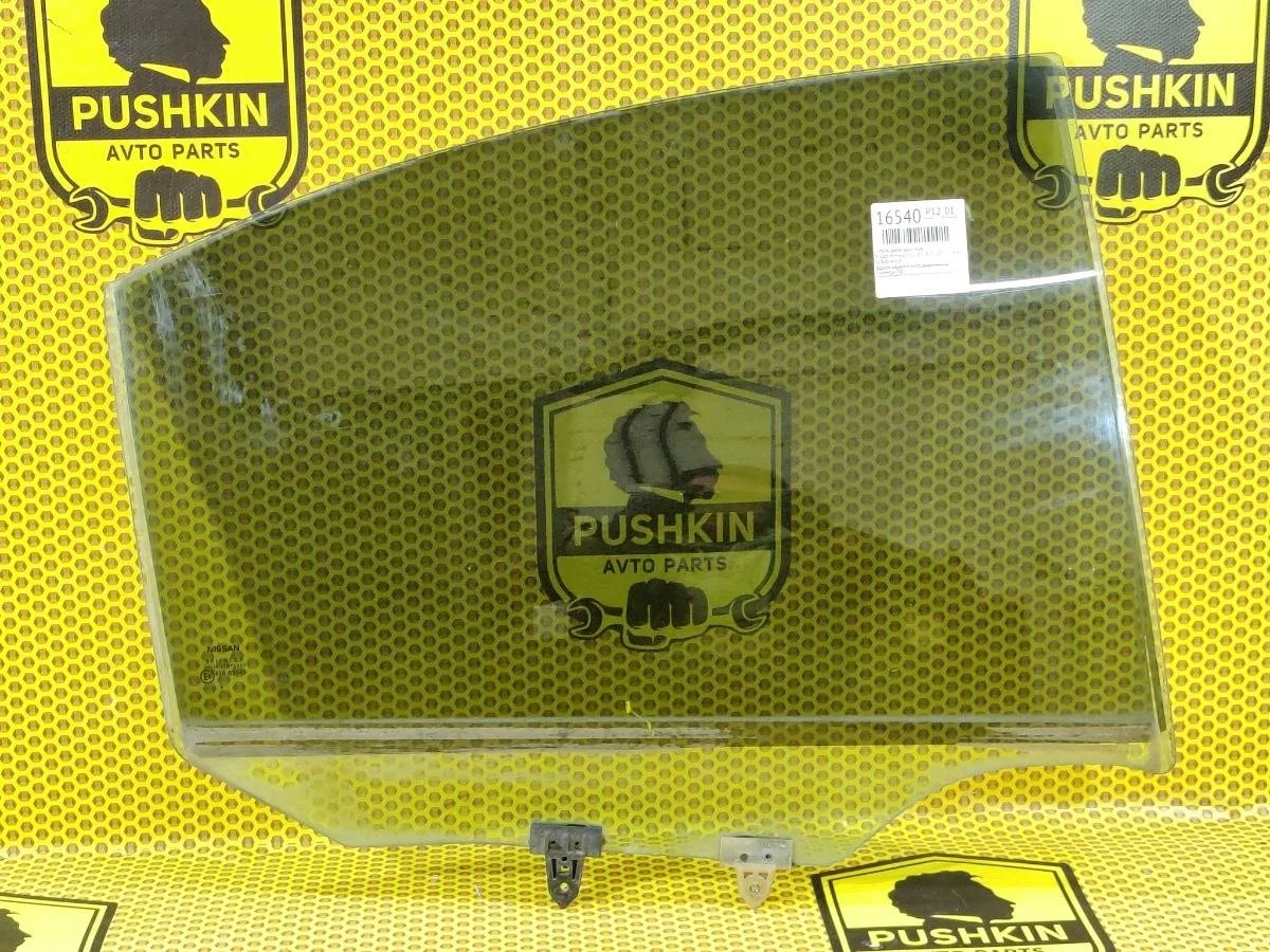 Стекло двери Nissan Primera 2001—2004 82300AV600 P12 QG18DE, заднее правое