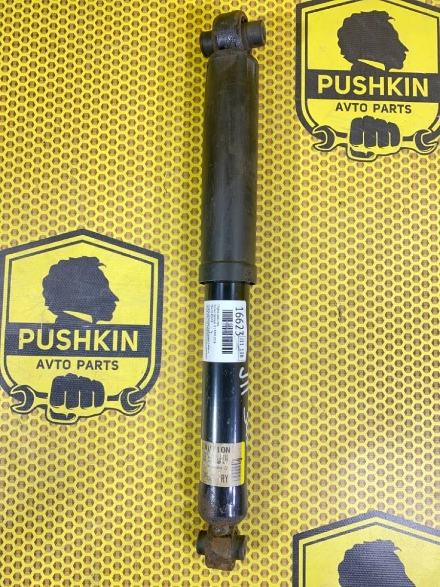 Амортизатор подвески Nissan Qashqai 2014 E62104EA3B J11 R9M, задний левый