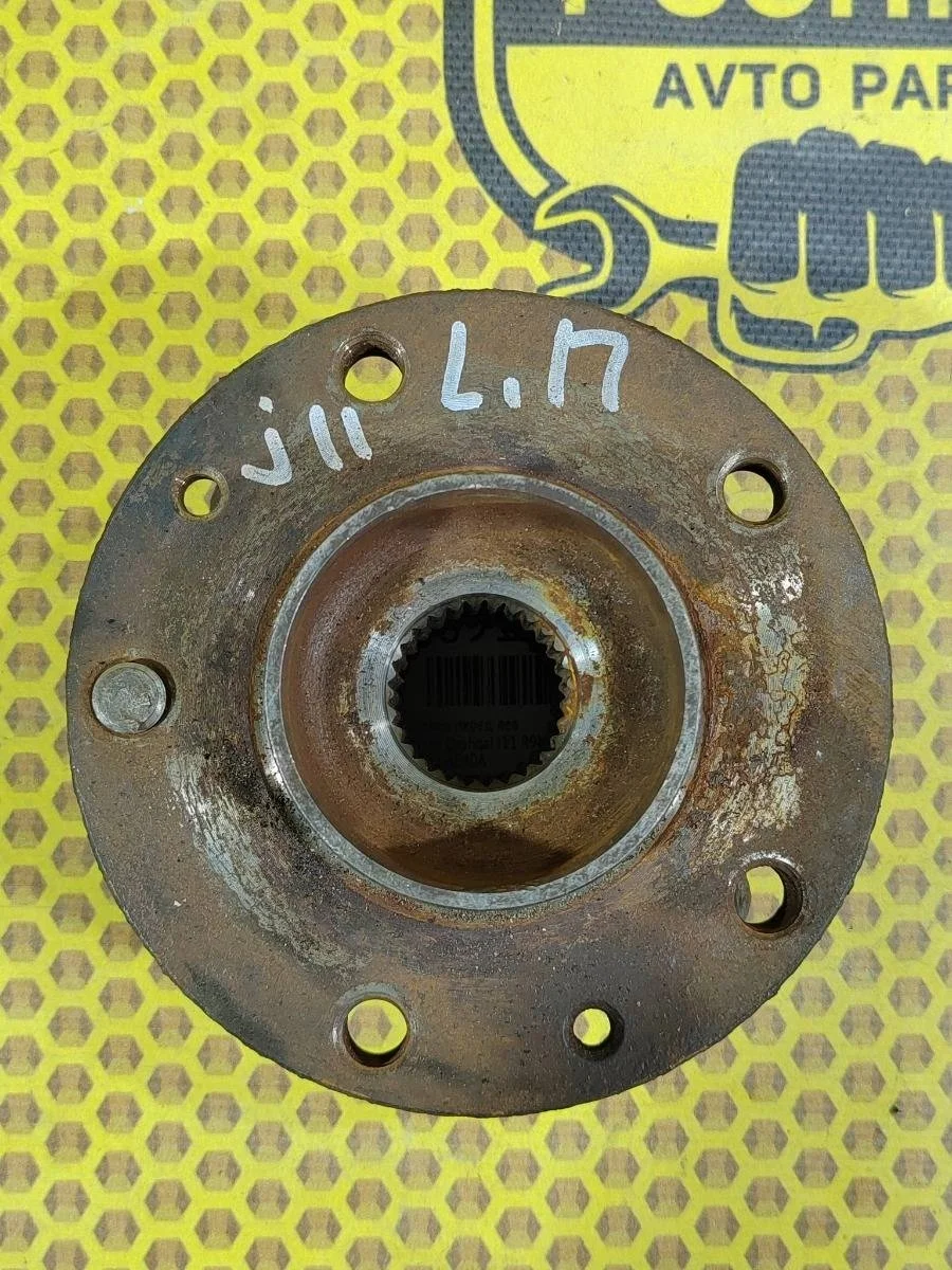 Ступица Nissan Qashqai 2014 402024EA0A J11 R9M, передняя левая