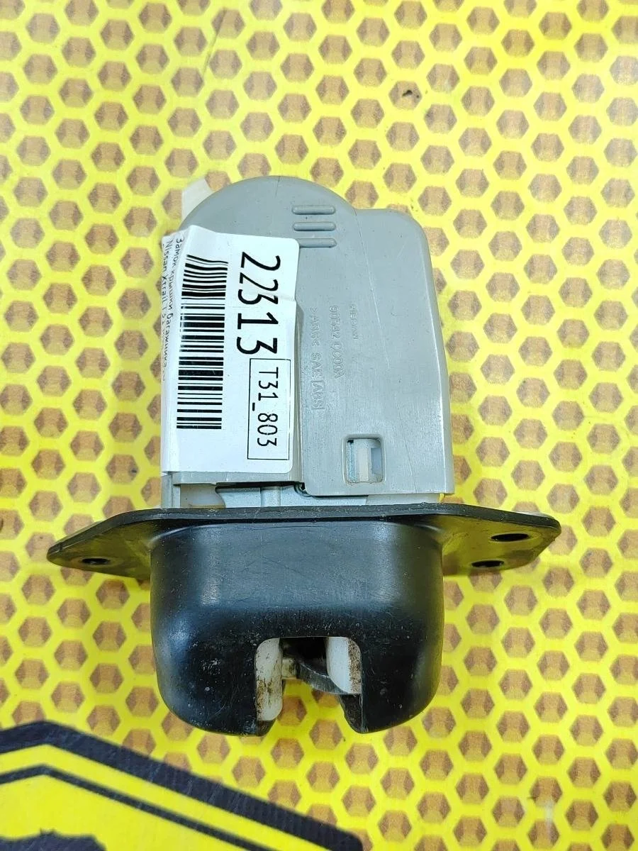 Замок багажника Nissan Xtrail 2010 90502EN00A T31 M9R
