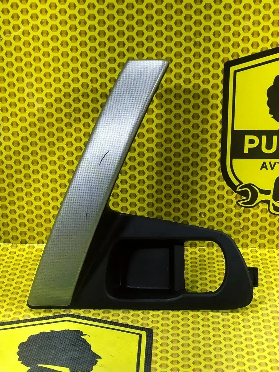 Накладка ручки двери внутренняя Nissan Qashqai 2008 80951JD000 J10E HR16DE, передняя левая