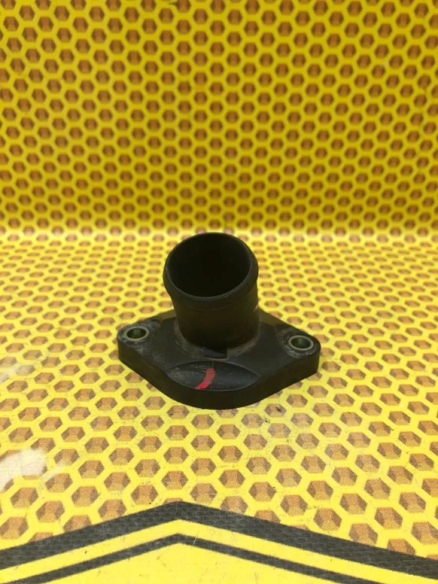 Корпус термостата Nissan Qashqai 2021 13049EN200 J11 MR20