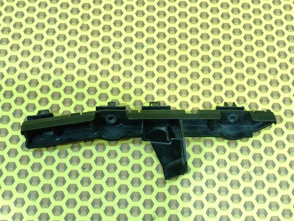 Кронштейн бампера Nissan QASHQAI 2014 622224EA0A J11 HRA2DDT, передний правый