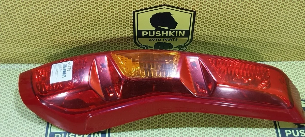 Фонарь в крыло Nissan Xtrail 2009 26550JG00A T31, задний правый