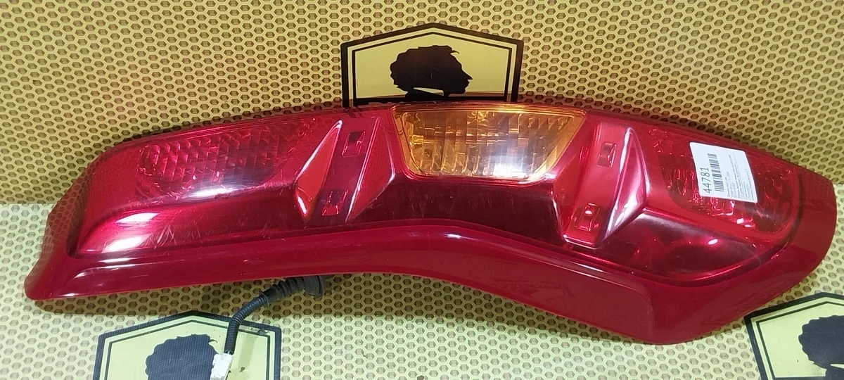 Фонарь в крыло Nissan Xtrail 2009 26555JG00A T31, задний левый