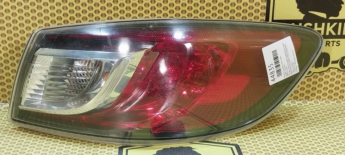 Фонарь в крыло mazda 3 2011 BBP251160E BL, задний правый