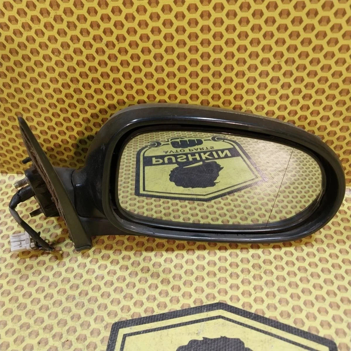 Зеркало заднего вида Nissan Maxima 2003 963013Y700 A33 VQ30DE, правое