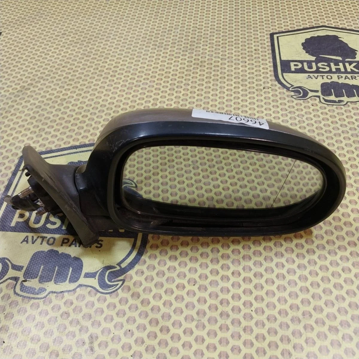 Зеркало заднего вида Nissan Maxima 2003 963013Y700 A33 VQ30DE, правое