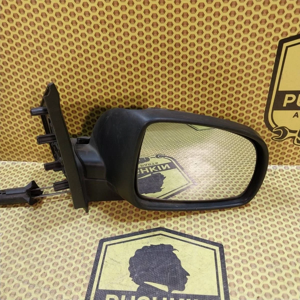 Зеркало заднего вида Nissan Note 2008 963019U01B E11 CR14DE, правое