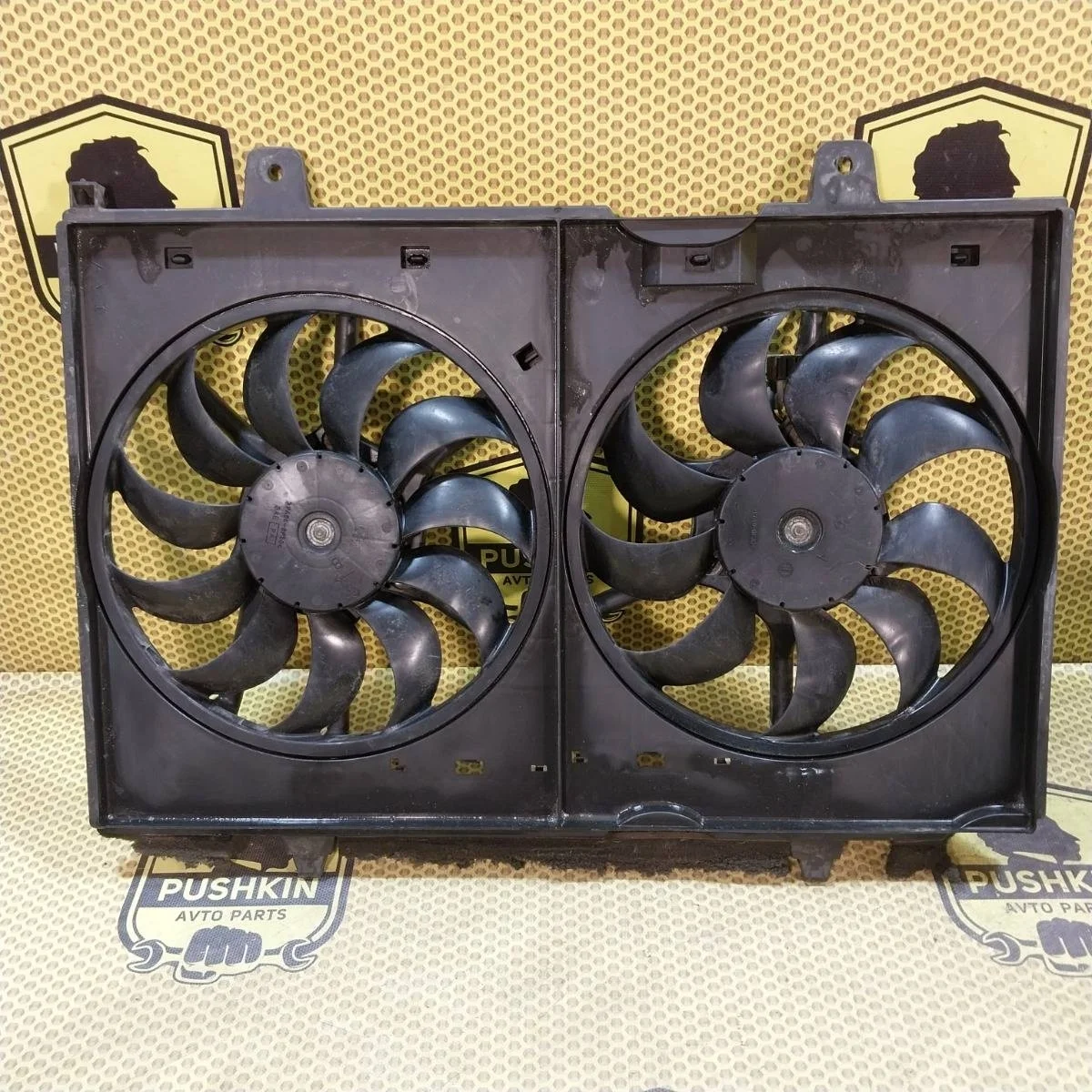 Вентилятор охлаждения Nissan Xtrail 2011 21481JG40A T31 MR20DE