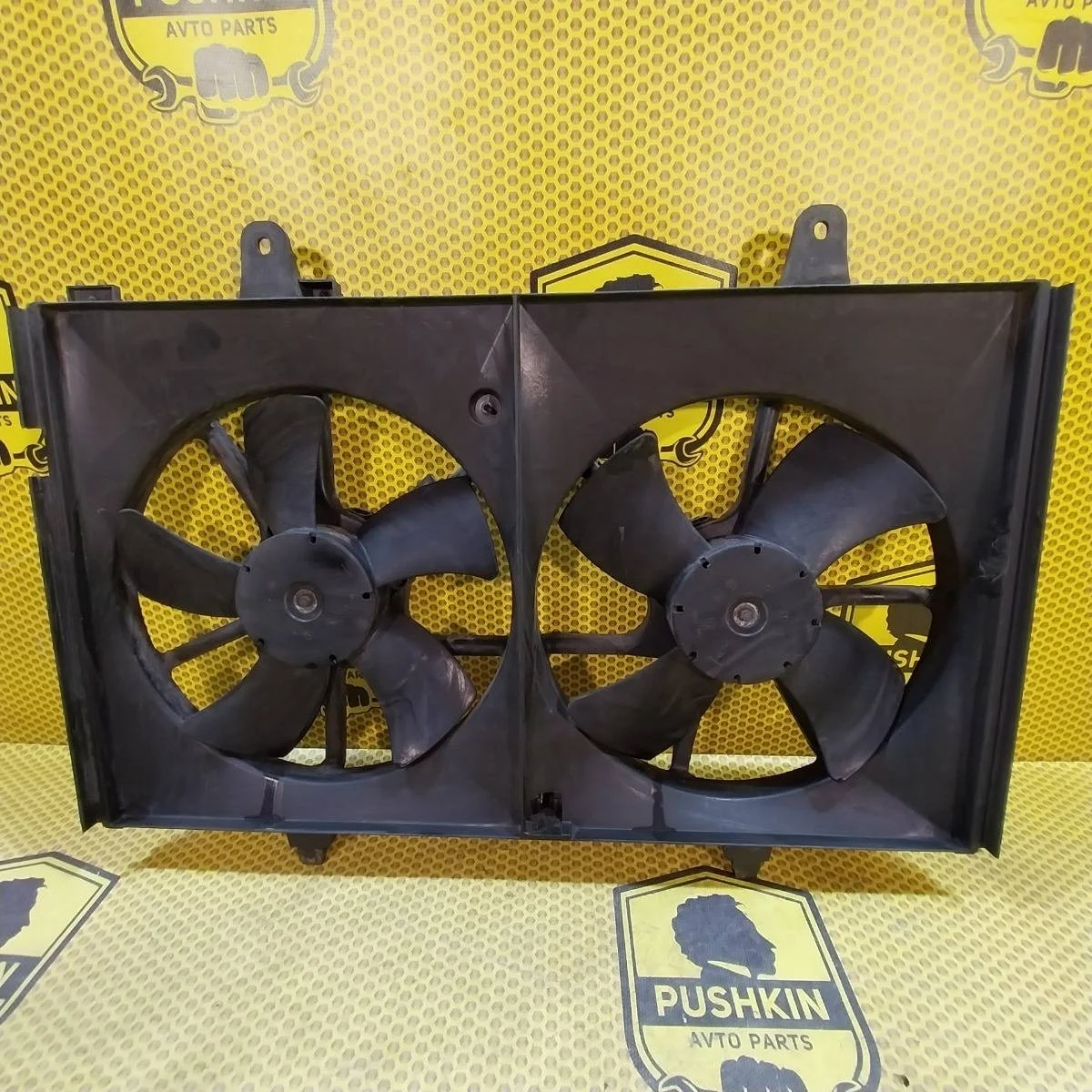 Вентилятор охлаждения Nissan Murano 2005 21481CA00A Z50 VQ35DE