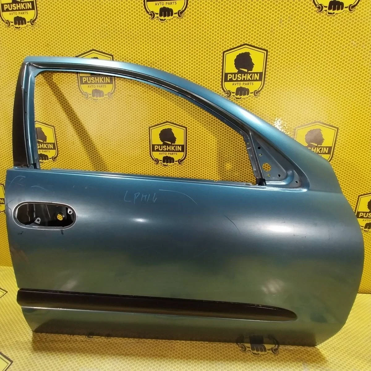 Дверь Nissan Almera 2004 801005M432 N16 QG15DE, передняя правая