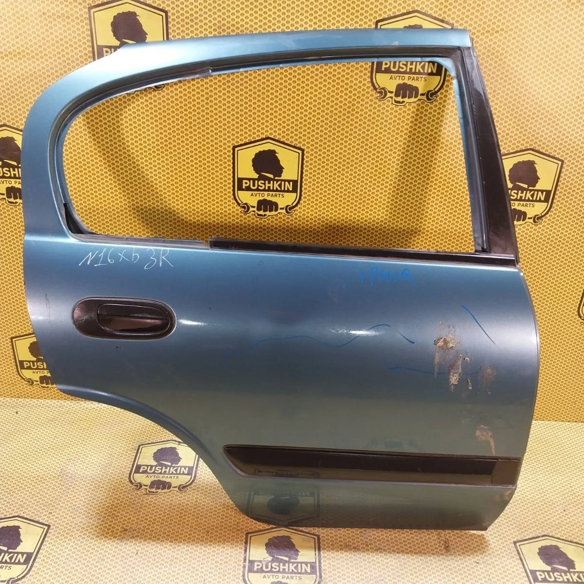 Дверь Nissan Almera 2004 821005M431 N16E QG15DE, задняя правая