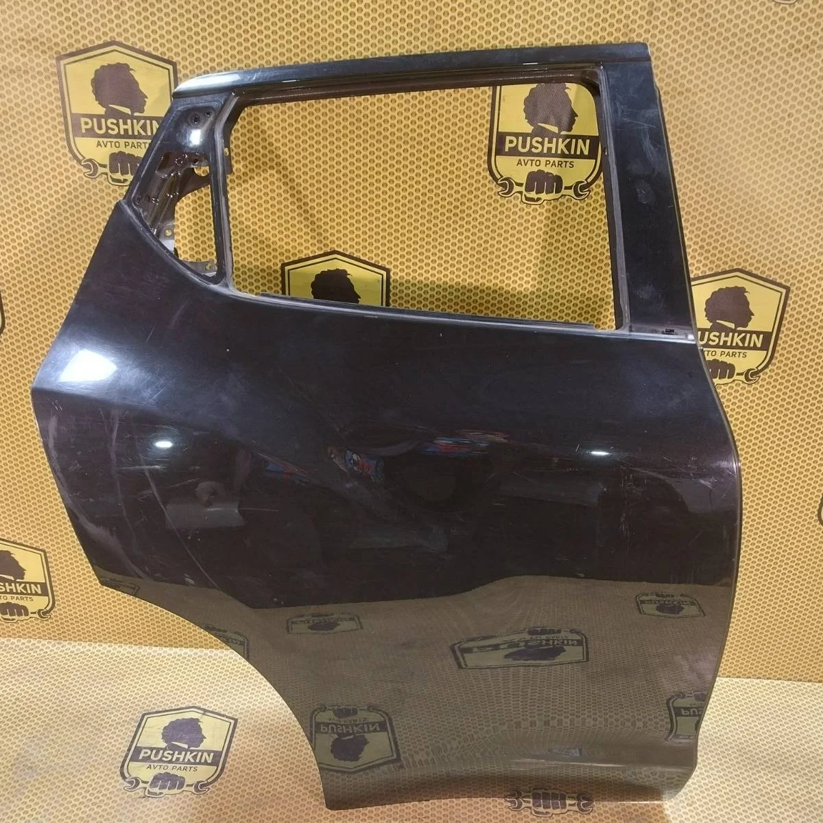Дверь Nissan Juke 2006 H2100BA6MB F15 MR20DE, задняя правая