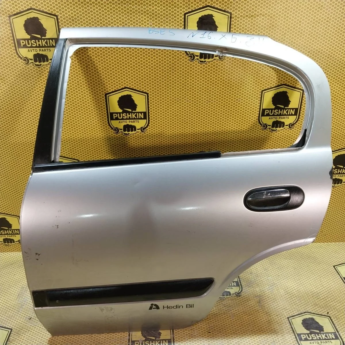 Дверь Nissan Almera 2004 821015M431 N16E QG15DE, задняя левая