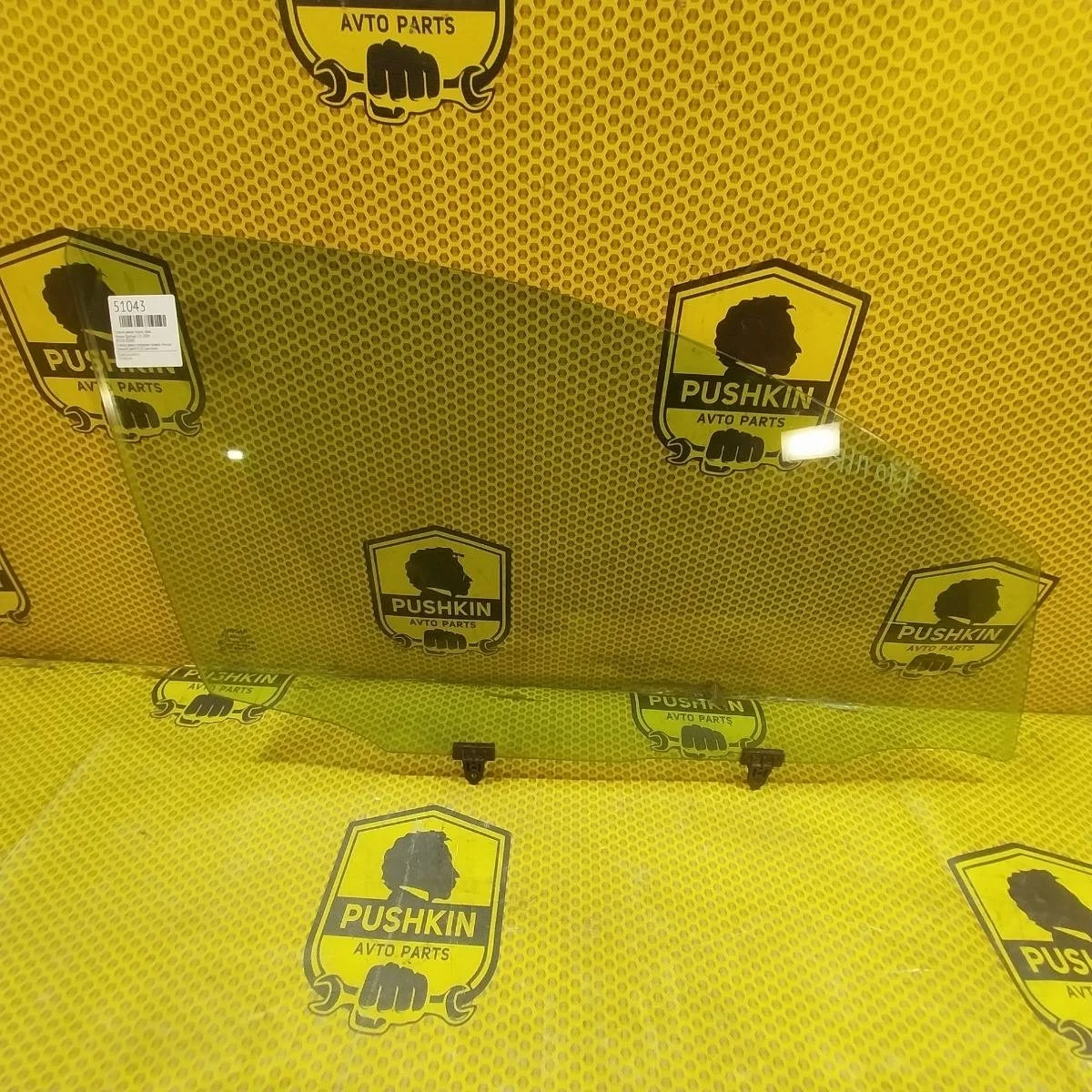 Стекло двери Nissan Qashqai 2009 80300JD000 J10, переднее правое