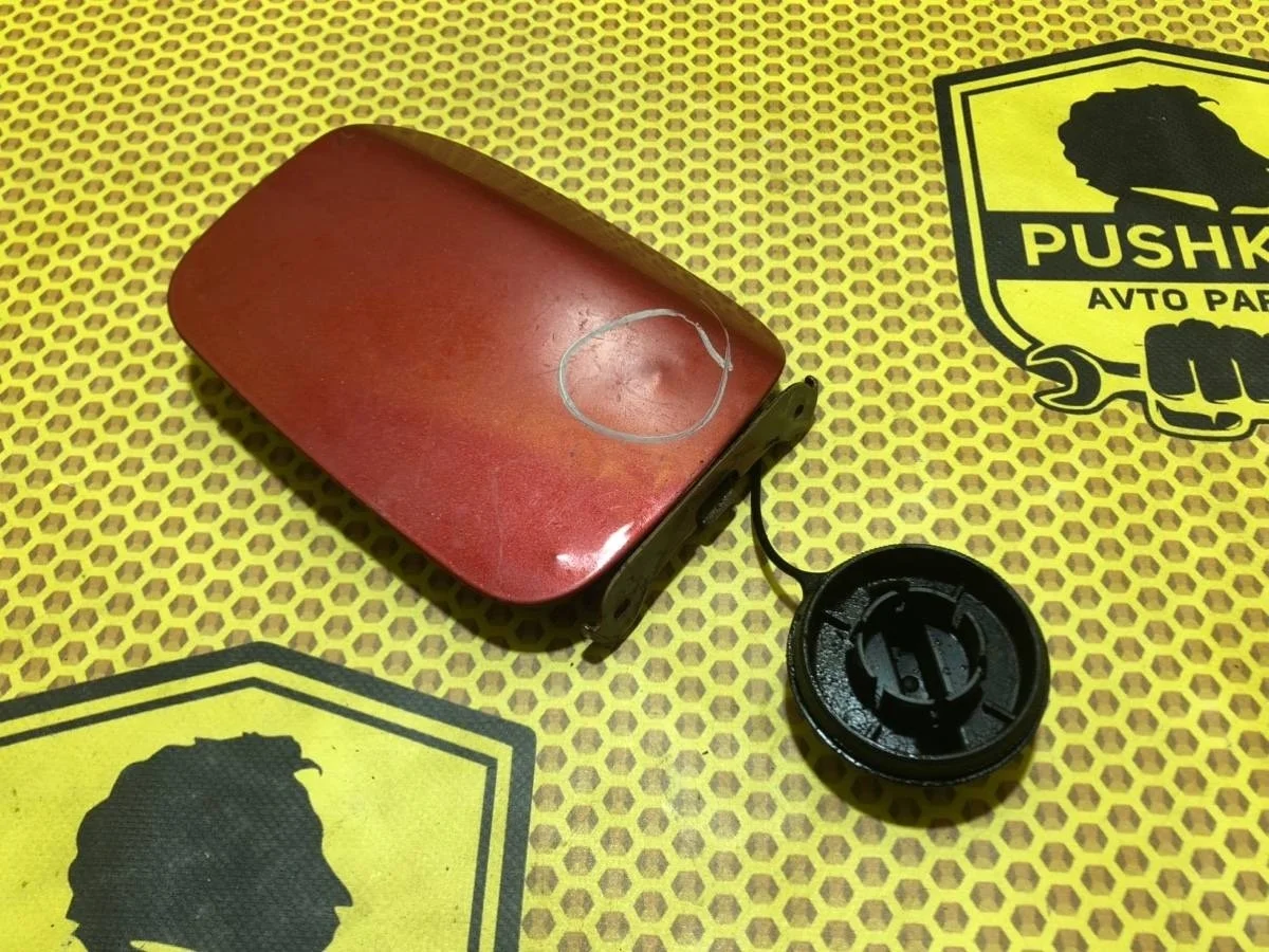 Лючок топливного бака Nissan Micra 78830AX005