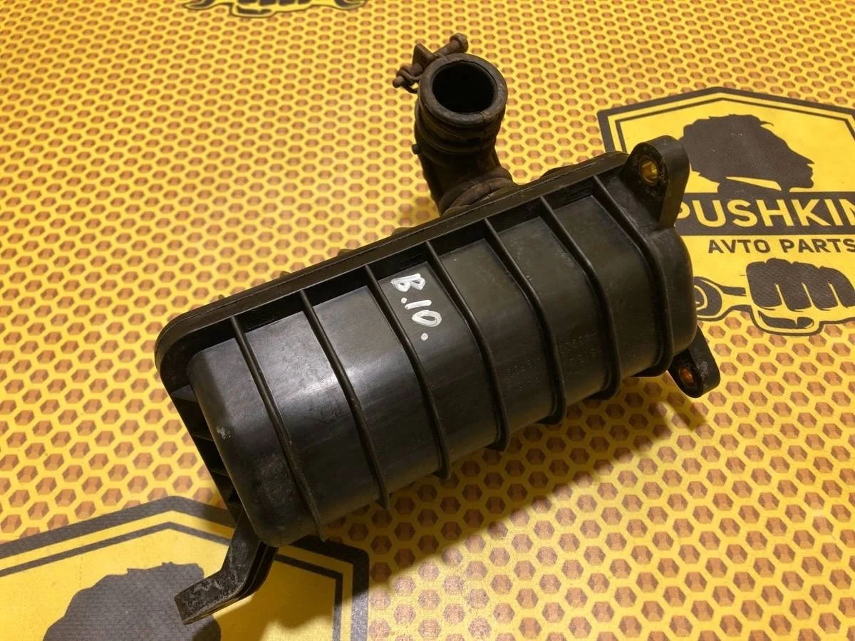 Резонатор воздушного фильтра Nissan Almera 2006 1658595F0D B10 QG16DE