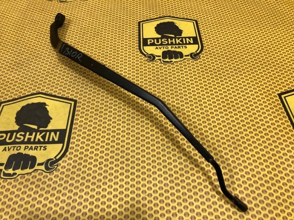 Поводок стеклоочистителя Nissan Almera 2006 2888195F0B B10 QG16DE, передний правый
