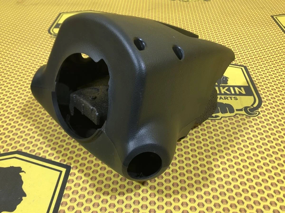 Кожух рулевой колонки Nissan Note 2011 484709U000 E11 HR16DE