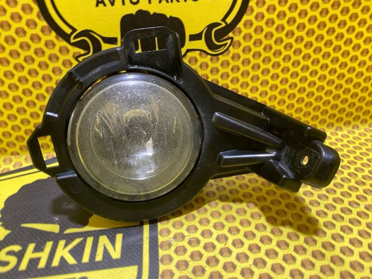Фонарь противотуманный Nissan Juke 2013 269151KA0A F15, передний левый