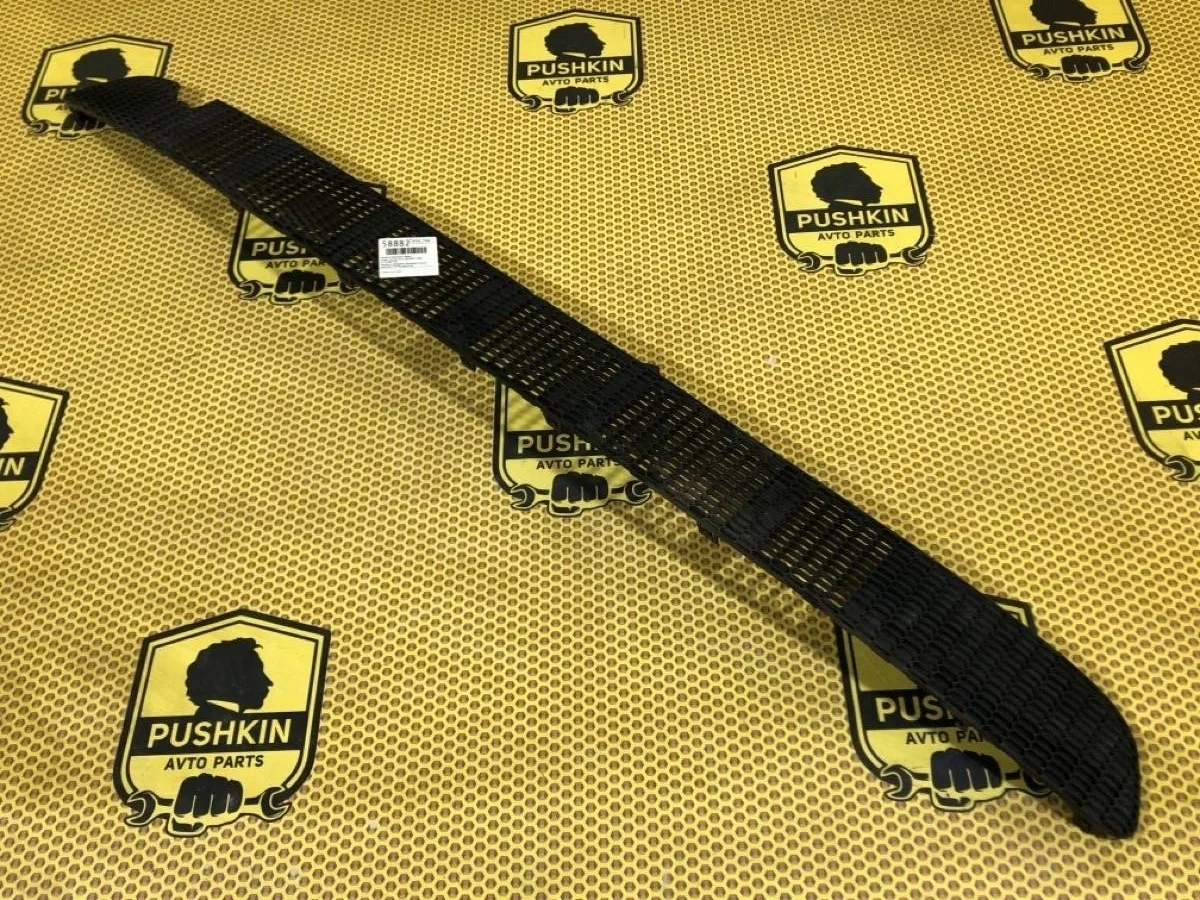 Решетка бампера Nissan Almera 2004 62254BN700 N16 QG18DE, передняя