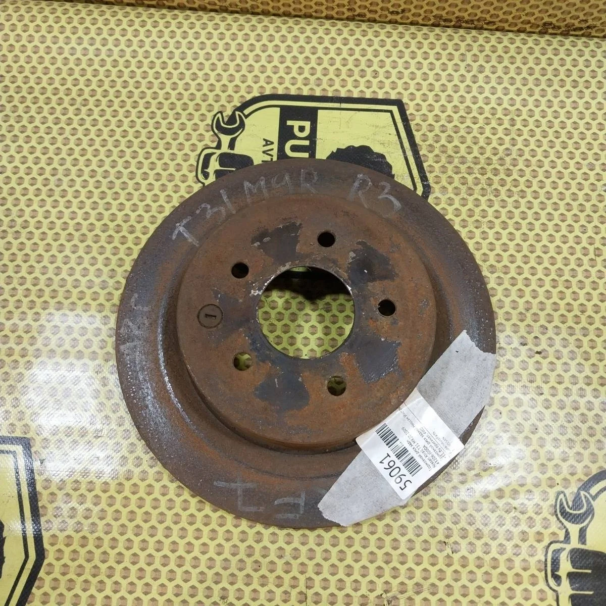 Диск тормозной Nissan Xtrail 2009 43206JD00A T31 MR20, задний