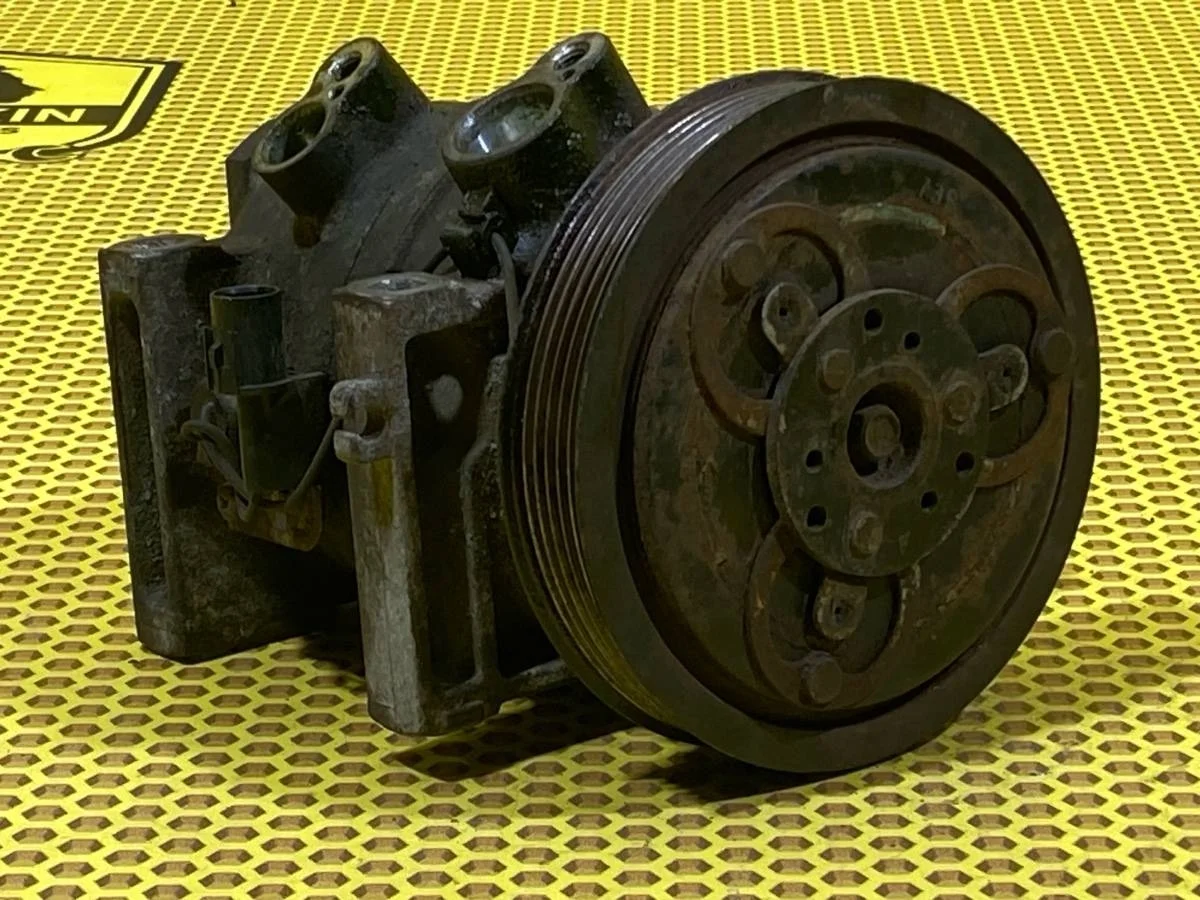 Компрессор кондиционера Nissan Almera 2007 2763095F0A B10 QG16