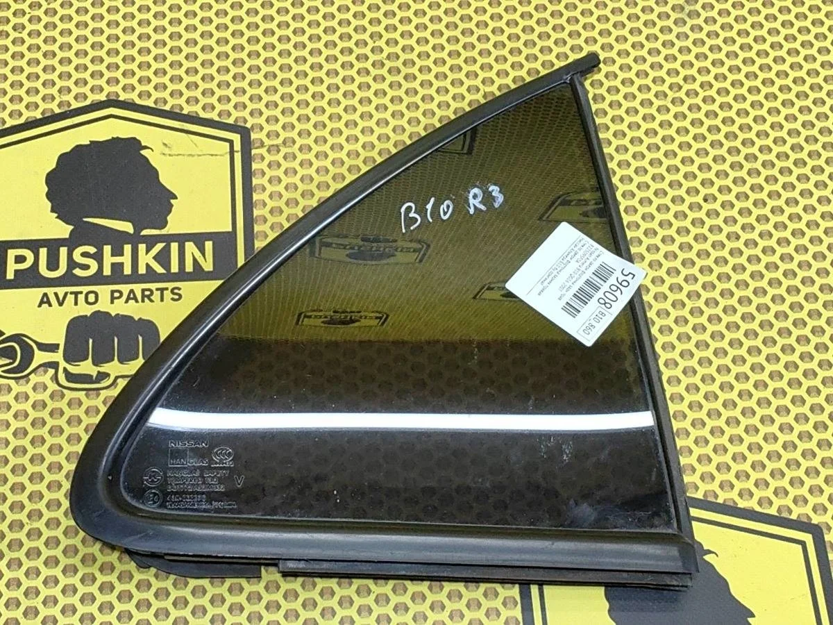 Стекло форточка Nissan Almera 2007 8225095F0A B10 QG16, заднее правое