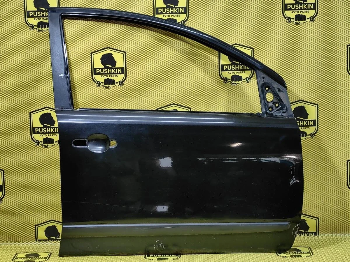Дверь Nissan Note 2009 H01009U0M0 E11 CR14DE, передняя правая