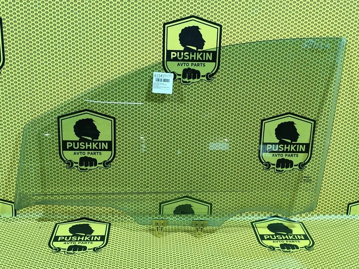 Стекло двери Nissan Note 2009 803019U000 E11 CR14DE, переднее левое