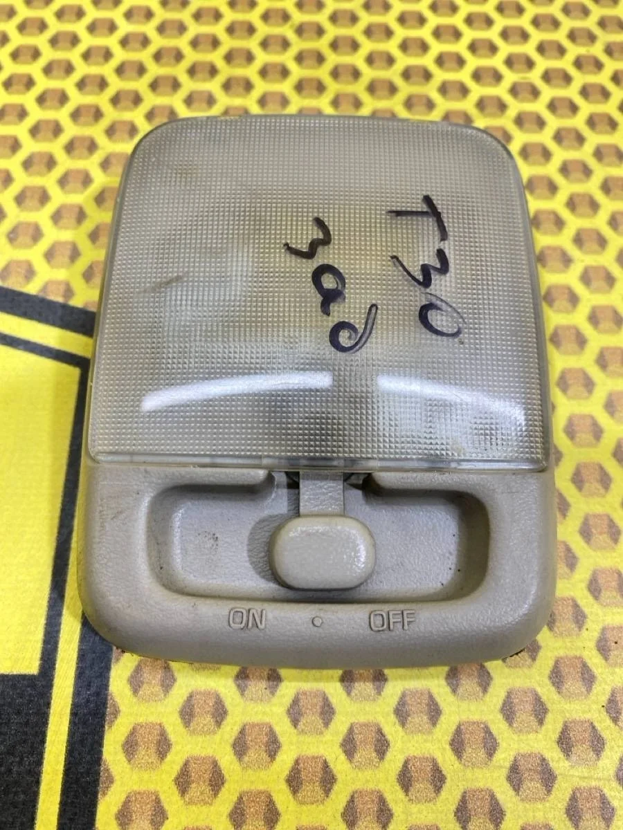 Плафон багажника Nissan X-TRAIL 2005 264100V000 T30 QR20DE