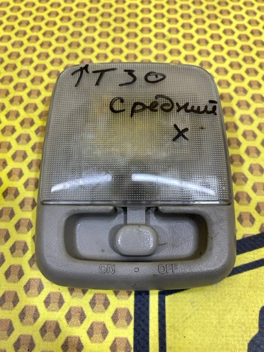 Плафон салонный Nissan X-TRAIL 2005 264100V000 T30 QR20DE