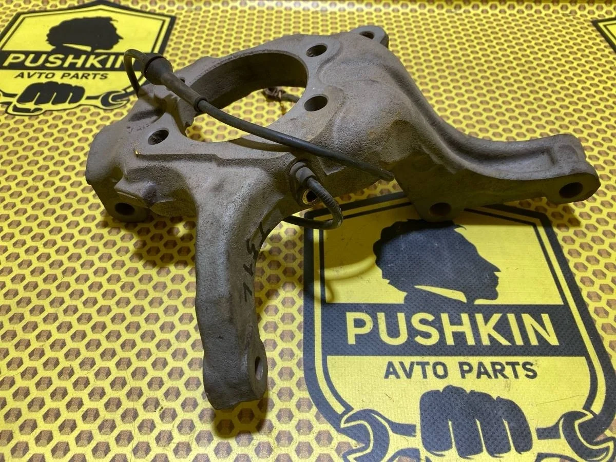 Кулак поворотный Nissan X-TRAIL 2008 40015JG000 T31 QR25DE, передний левый