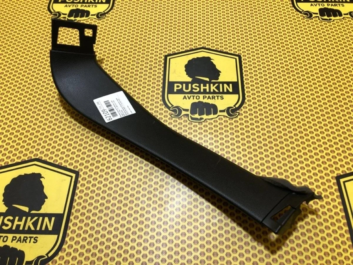 Обшивка крышки багажника Nissan X-TRAIL 2008 90902JG00A T31 QR25DE, правая