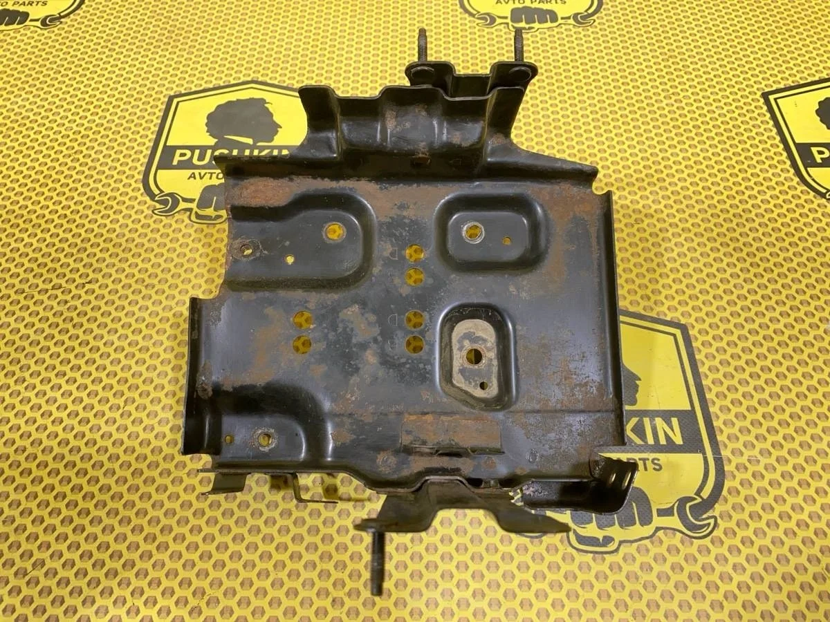 Площадка аккумулятора Nissan X-Trail 2008 244284M800 T31 QR25DE