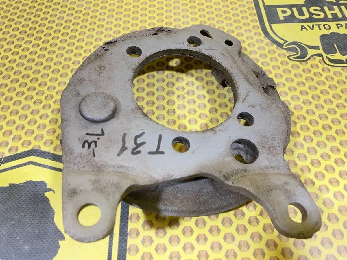 Пыльник тормозного барабана Nissan X-Trail 2008 44030CY01A T31 QR25DE, задний левый