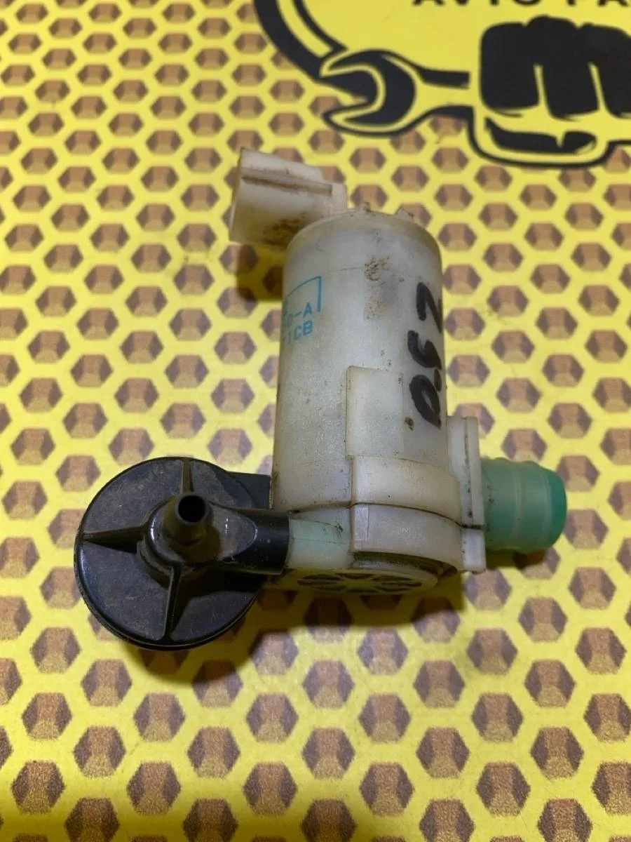 Насос омывателя лобового стекла Nissan Murano 2006 28920CA000 Z50 VQ35DE