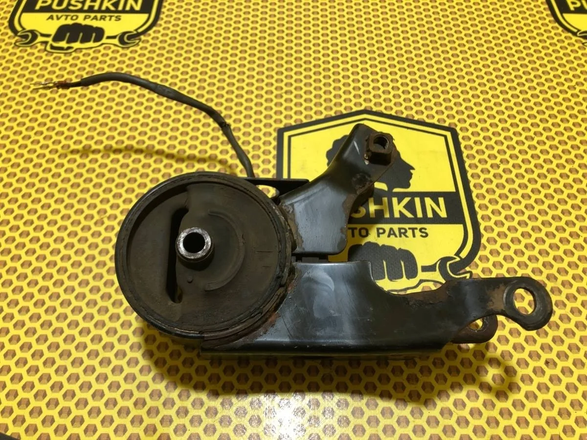 Опора двигателя задняя Nissan Murano 2006 11320CA01E Z50 VQ35DE, задняя