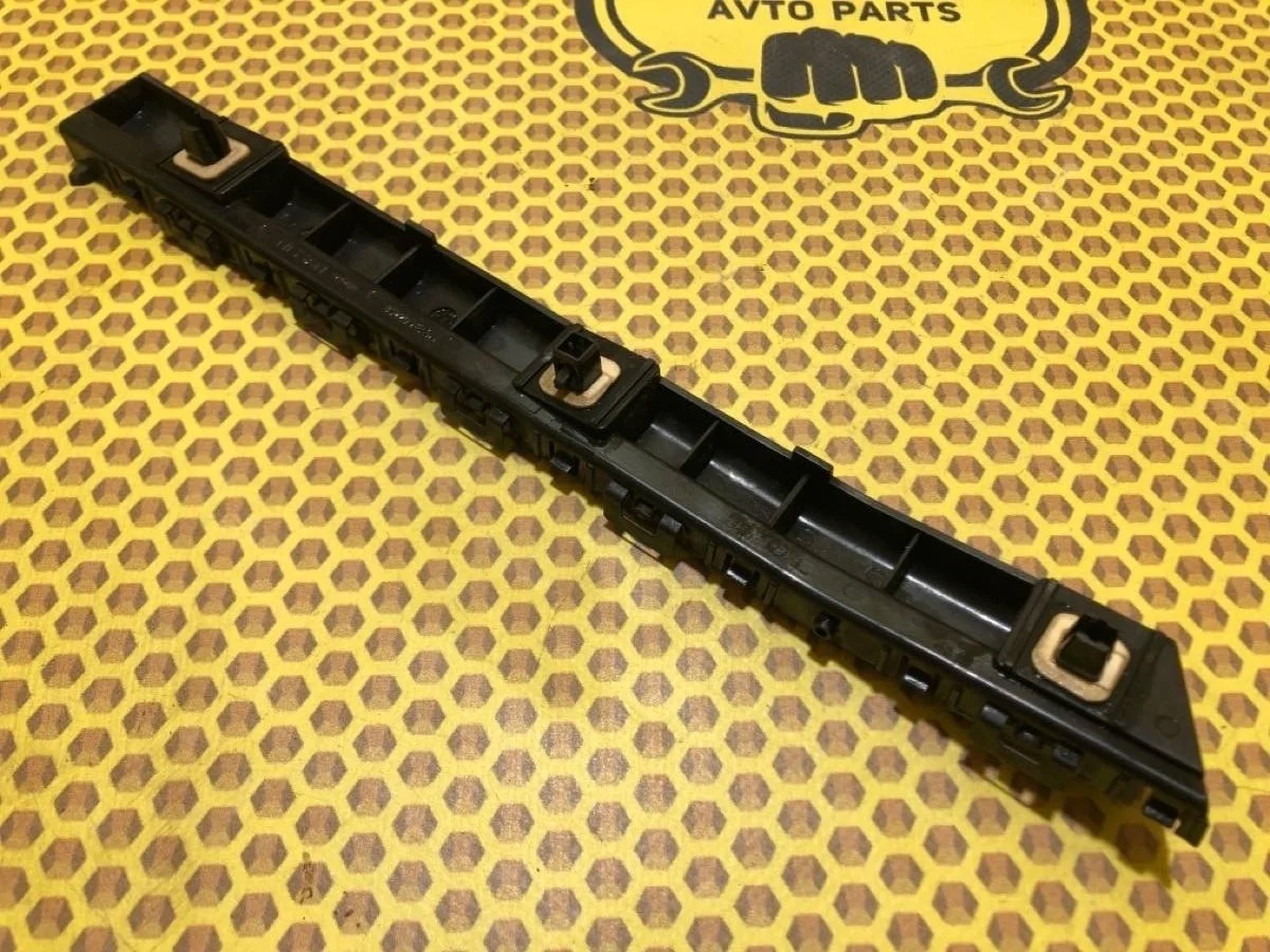 Крепление бампера Nissan Qashqai 2019 852204CE0A J11 MR20, заднее правое