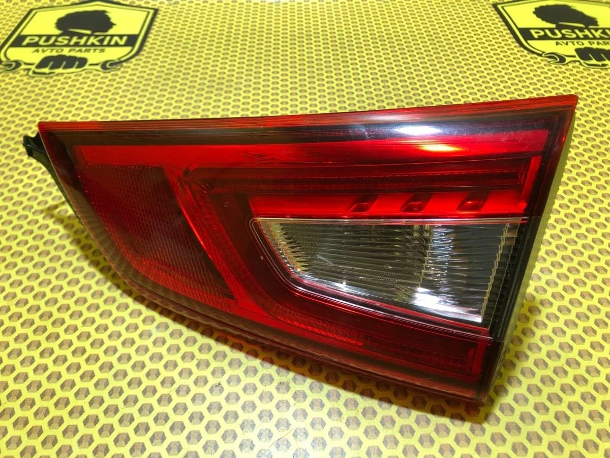 Фонарь крышки багажника Nissan Qashqai 2019 26550HV05A J11 MR20, задний правый