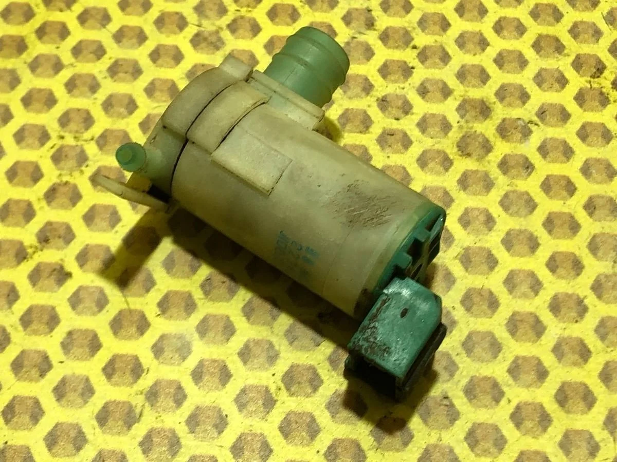 Насос омывателя лобового стекла 289208H900