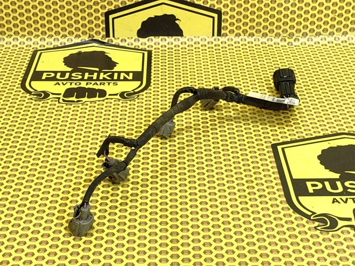 Проводка топливных форсунок 24079WF700