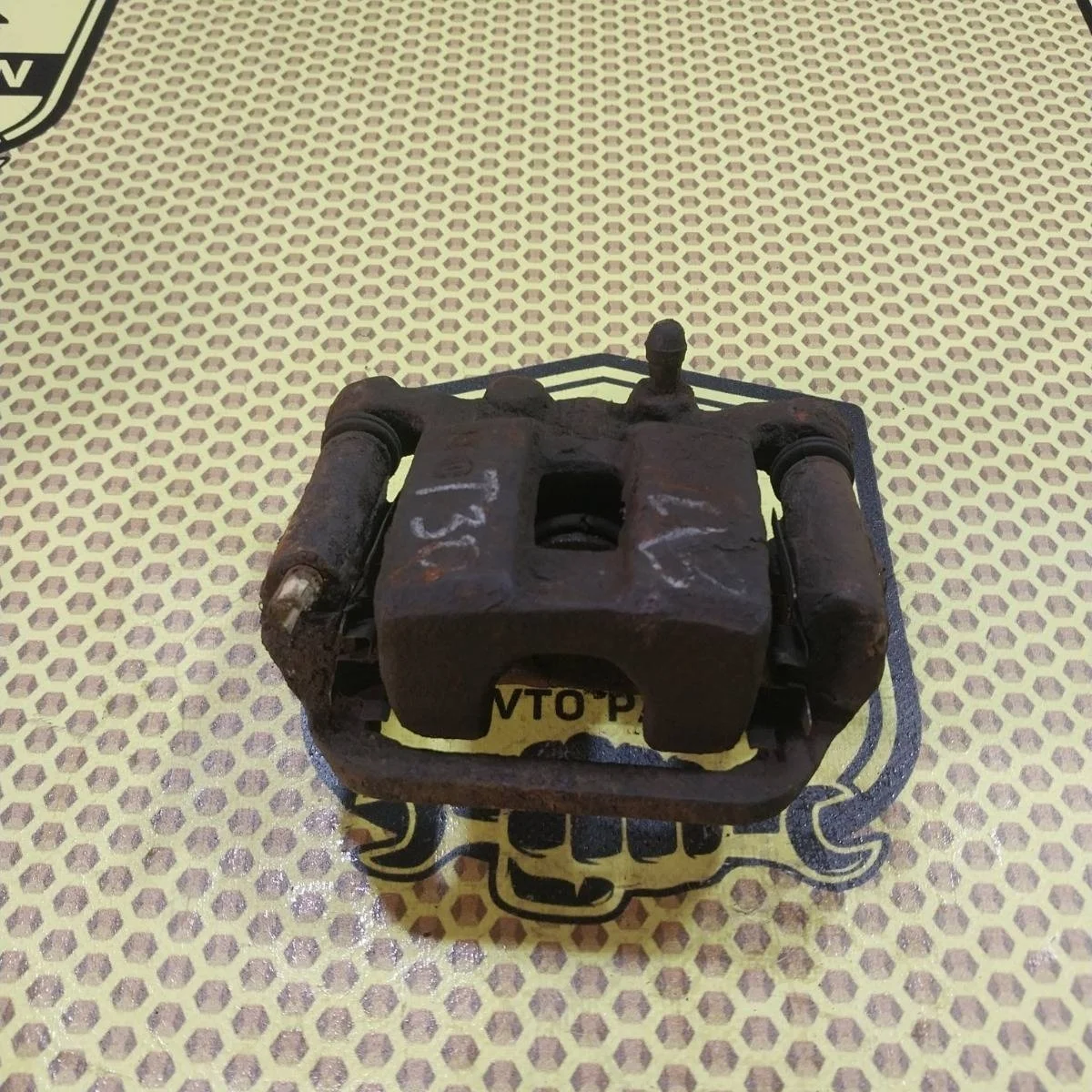 Суппорт Nissan Xtrail 2005 440118H300 T30 QR, задний левый