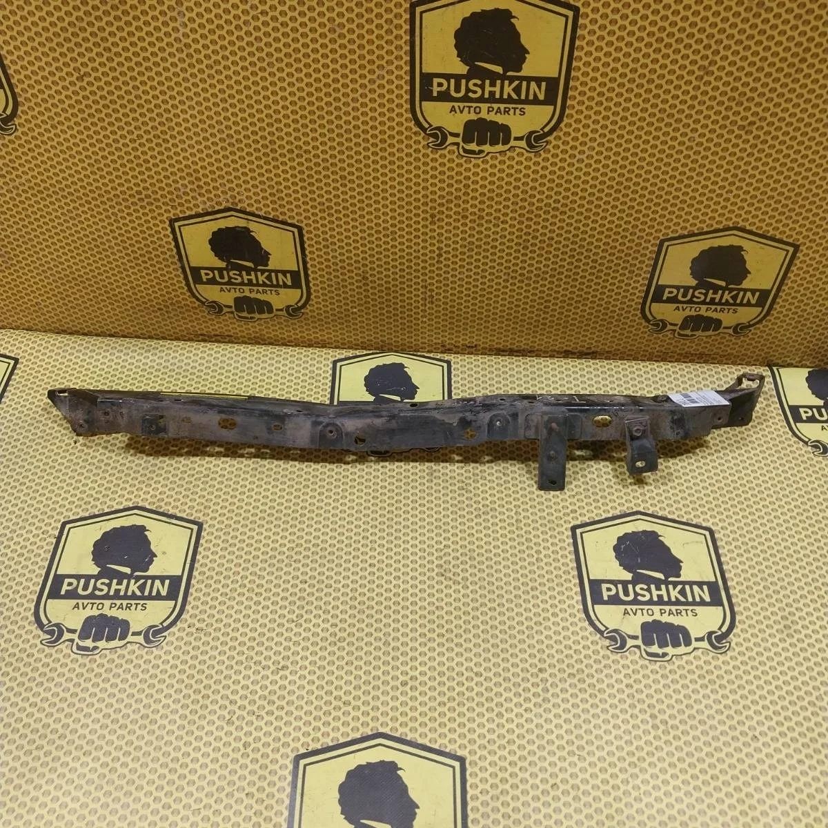 Часть тв панели Nissan Xtrail 2009 62511JG00A T31, передний