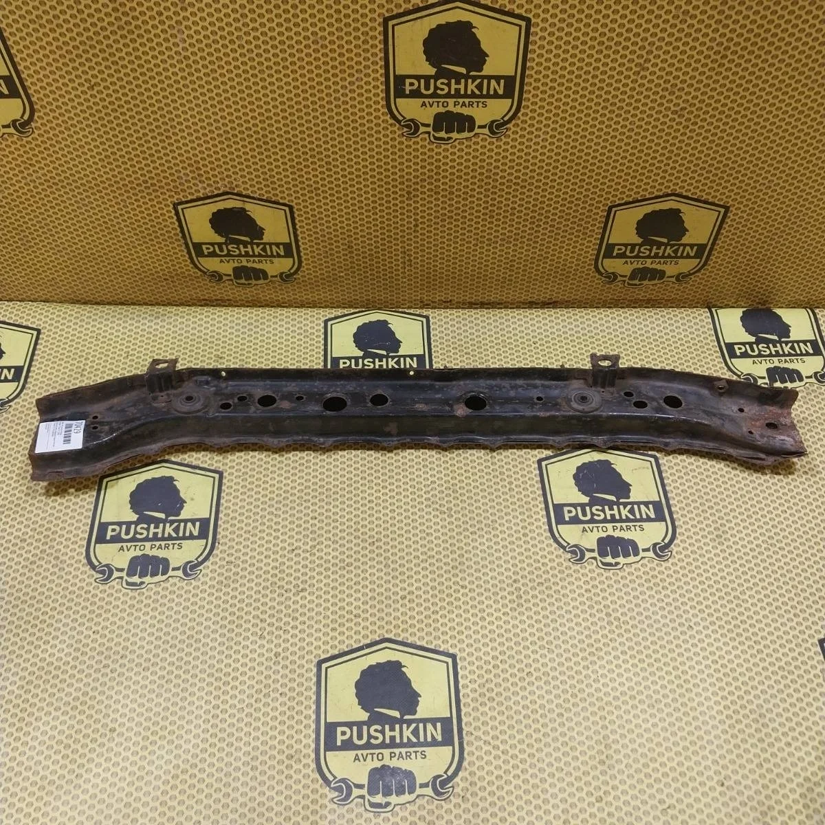 Часть тв панели Nissan Tiida 2008 62530EL030 C11, передний