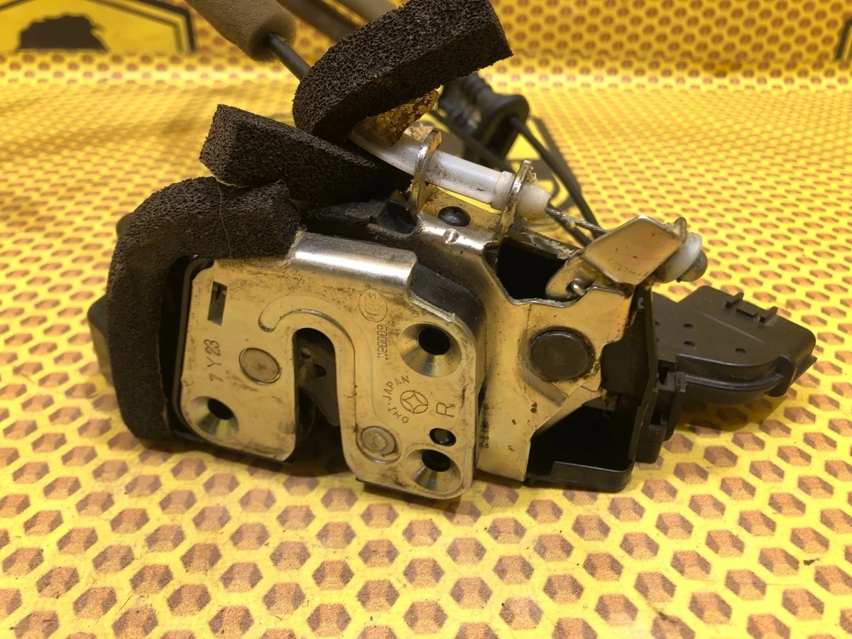 Замок двери Nissan X-TRAIL 2008 80500JG400 T31 MR20DE, передний правый