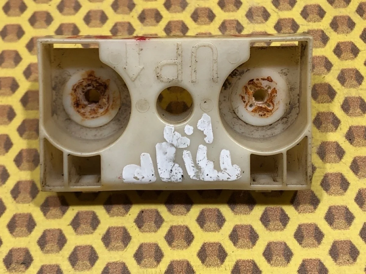 Кронштейн бампера внутренний Nissan X-TRAIL 2008 62222JG000 T31 MR20DE, задний